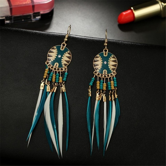 Chic Black and Gold Dangle Earrings - Picture 4 of 8